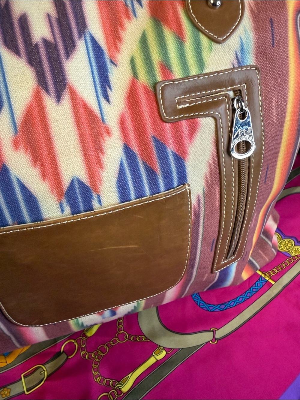 Montana West Southwestern Canvas Tote Bag | Aztec Print | Studded Shoulder Purse - Picture 9 of 15